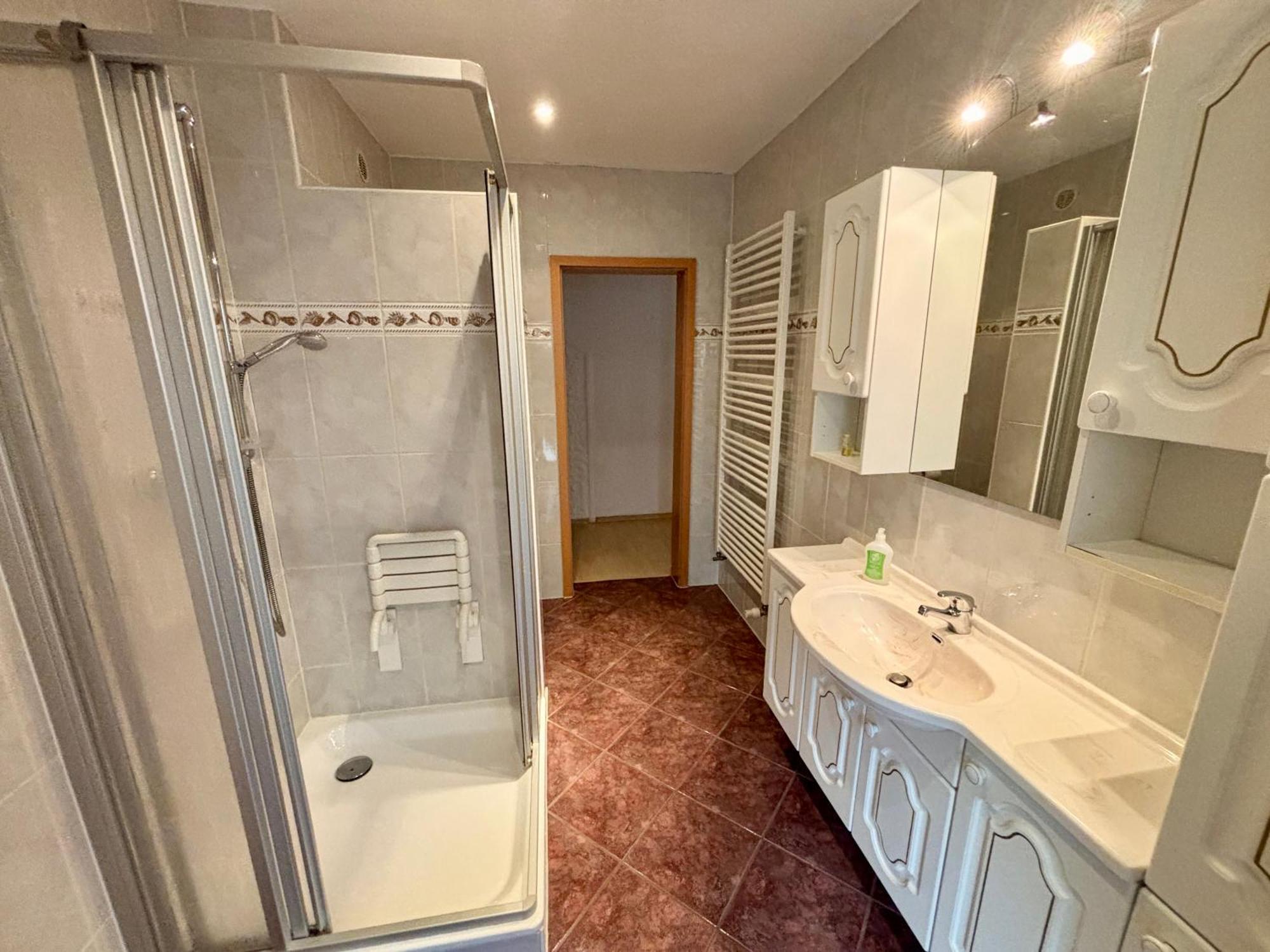 Harmony - Ganzes Appartement 3 Schlafzimmer City 마이닝겐 외부 사진