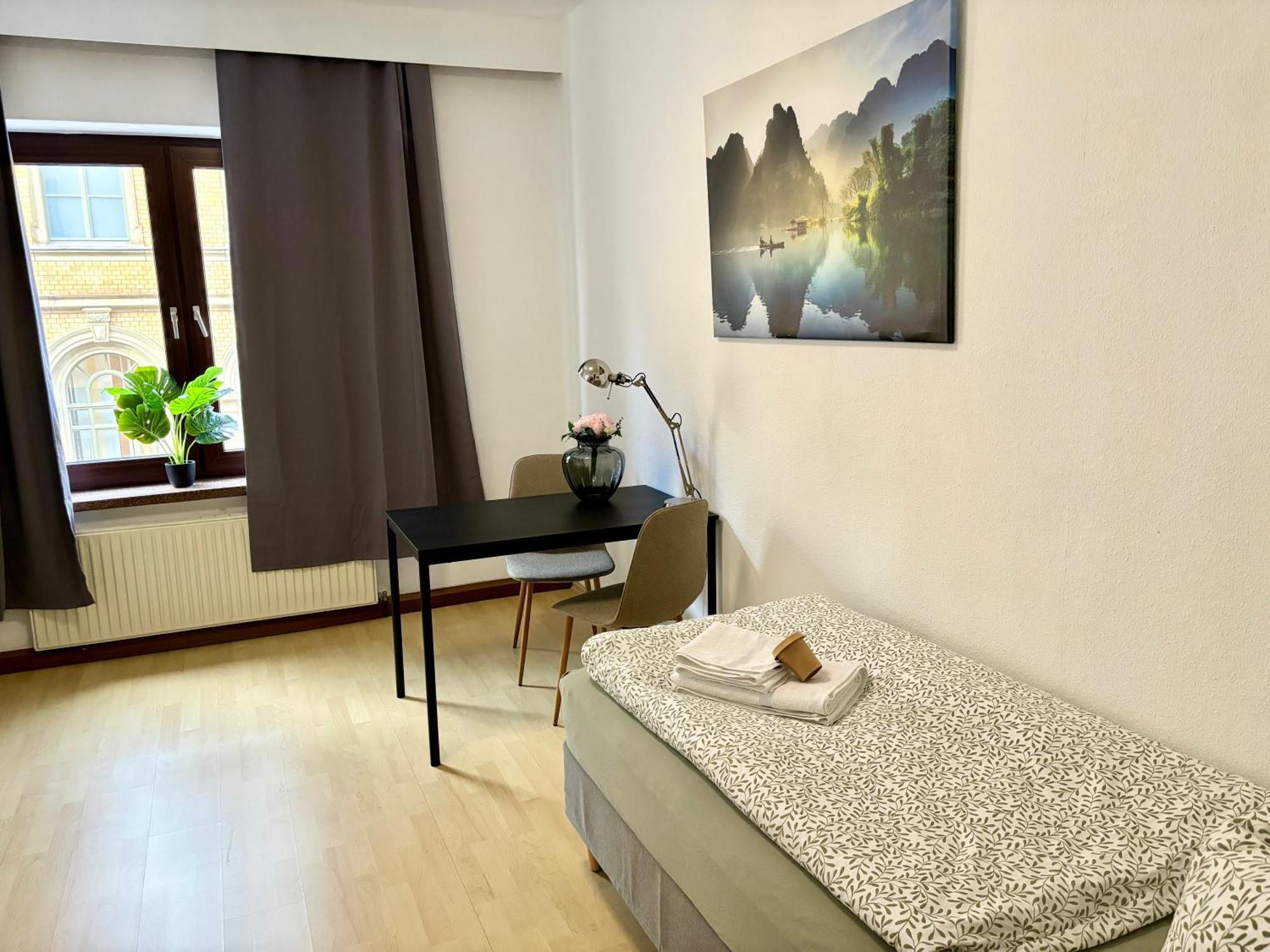 Harmony - Ganzes Appartement 3 Schlafzimmer City 마이닝겐 외부 사진